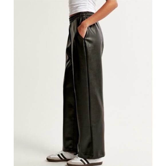 Abercrombie & Fitch Vegan Leather Black Straight Leg Elastic Waist Pants Size XL - Picture 2 of 11